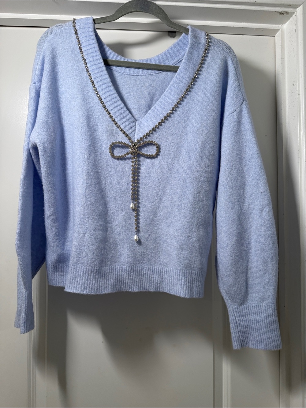Blue Express Sweater Bow Lariat Necklace with Pearl Drops on back - Silver